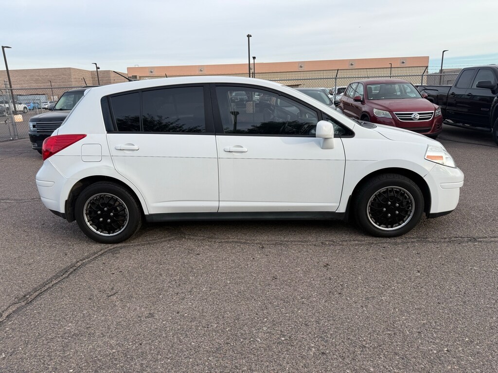 Used 2011 Nissan Versa 1.8 S Hatchback