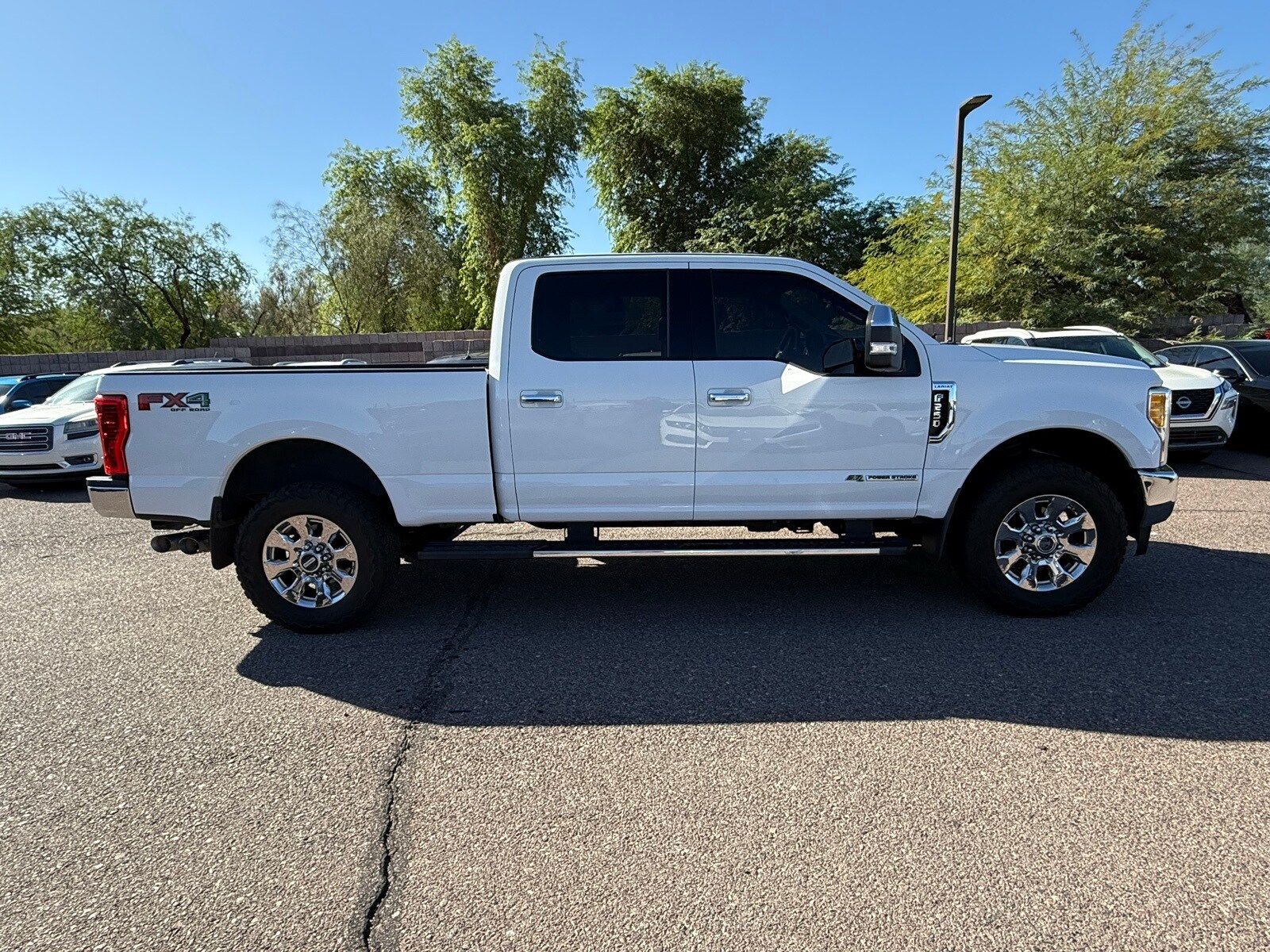 2017 Ford F-250 Lariat photo 4