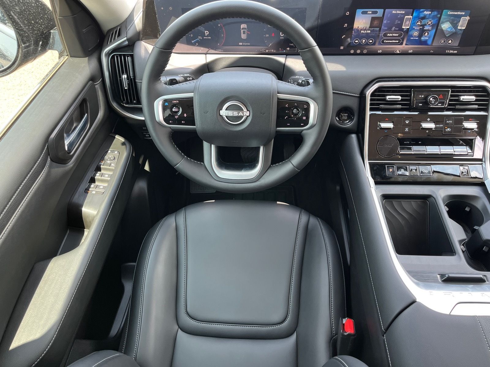 2026 Nissan Armada SV - Photo 13