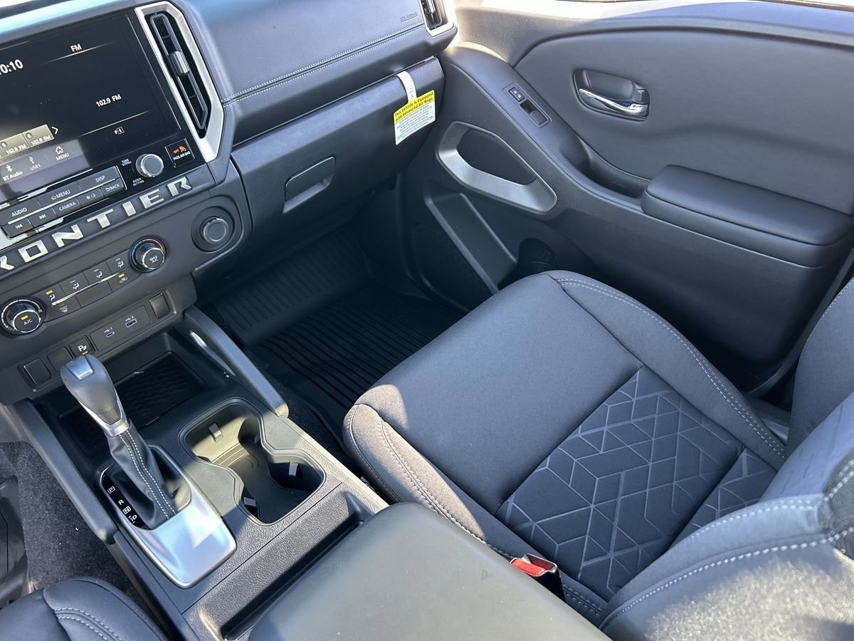 Image 21 of 2025 Nissan Frontier