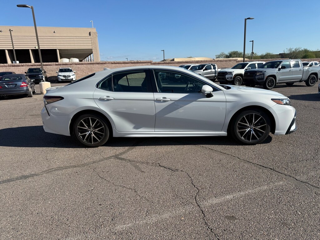 Used 2023 Toyota Camry SE Sedan
