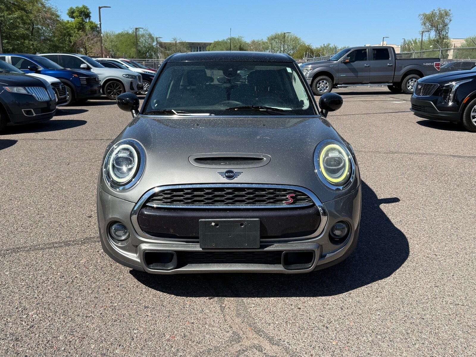2020 Mini Cooper 4 Door Hardtop Signature photo 2
