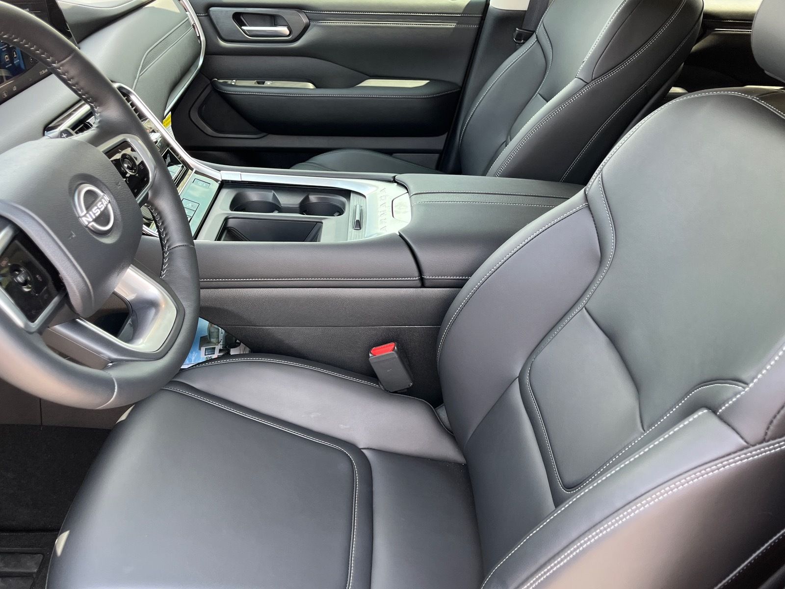 2026 Nissan Armada SV - Photo 17