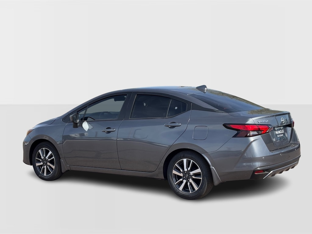 New 2025 Nissan Versa 1.6 SV Sedan