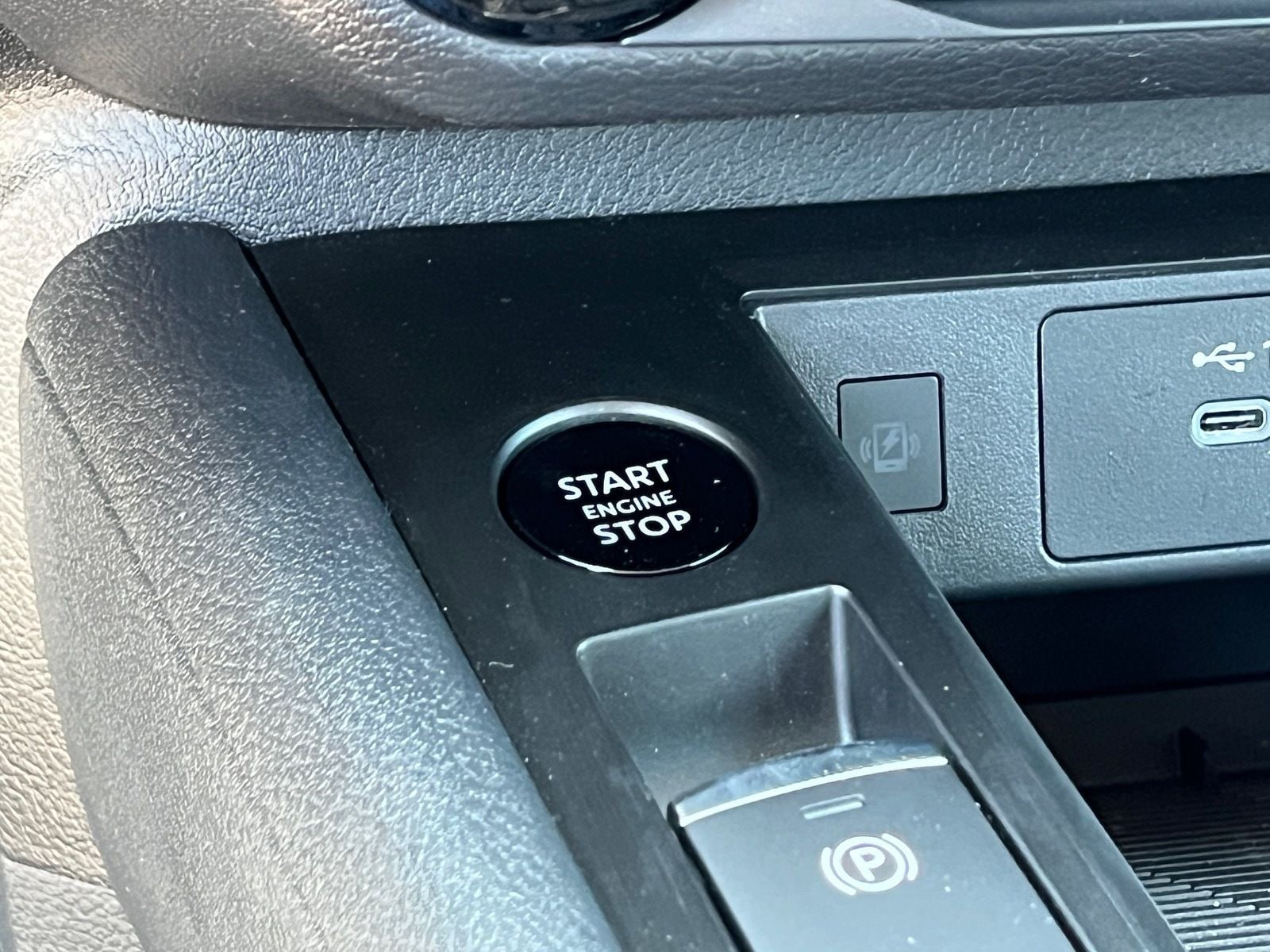 2026 Nissan KICKS SV - Photo 22