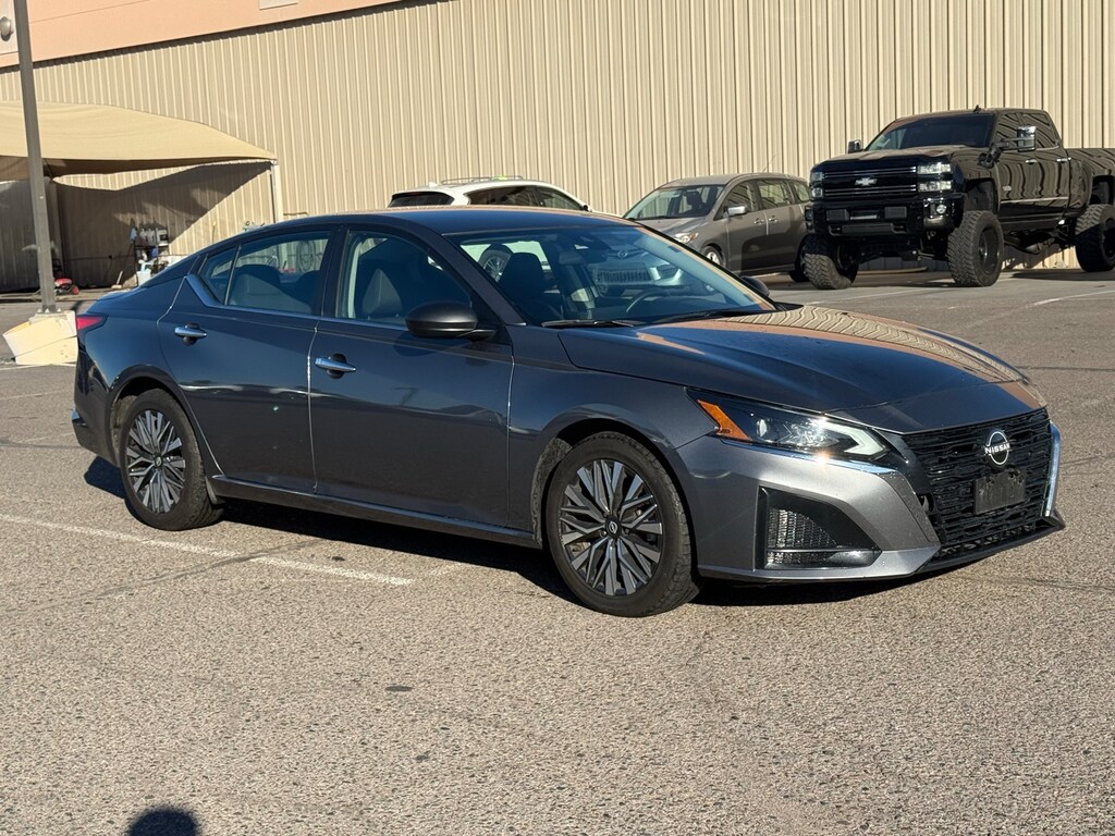 Certified 2024 Nissan Altima 2.5 SV Sedan