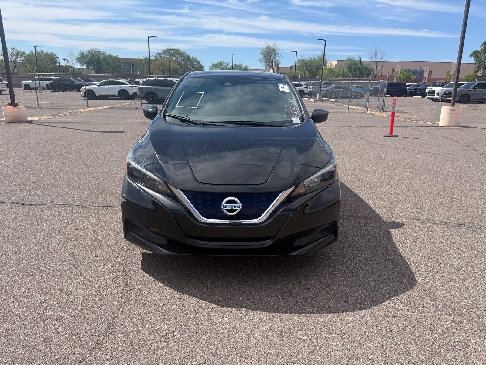 Used 2022 Nissan LEAF S with VIN 1N4AZ1BV0NC561688 for sale in Scottsdale, AZ