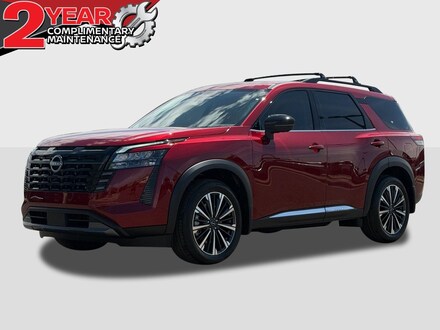 2026 Nissan Pathfinder Platinum SUV