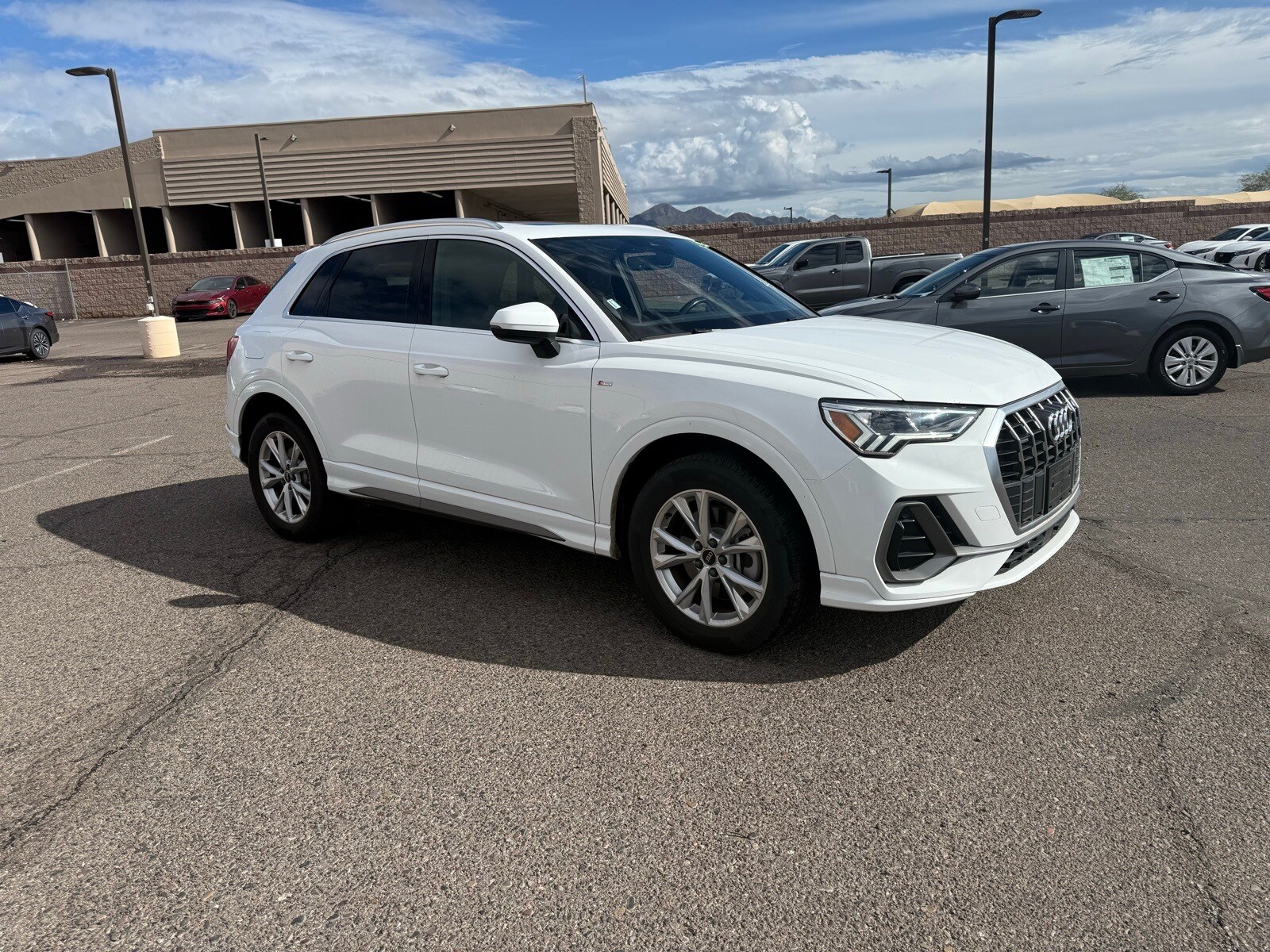 2024 Audi Q3 Premium S line photo 3