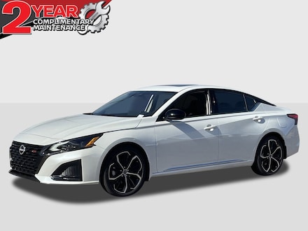 2025 Nissan Altima SR Sedan