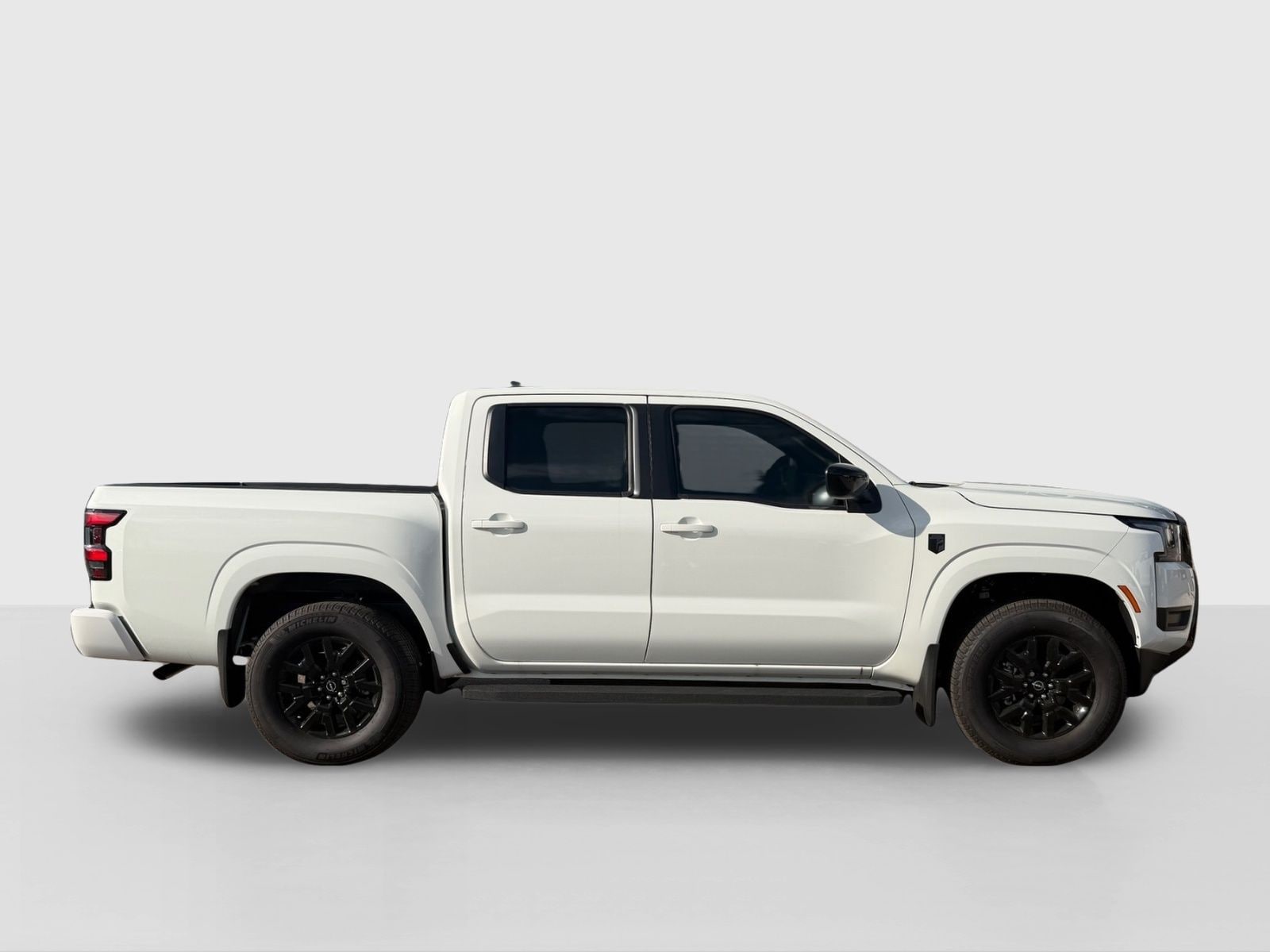 2026 Nissan Frontier SV - Photo 7
