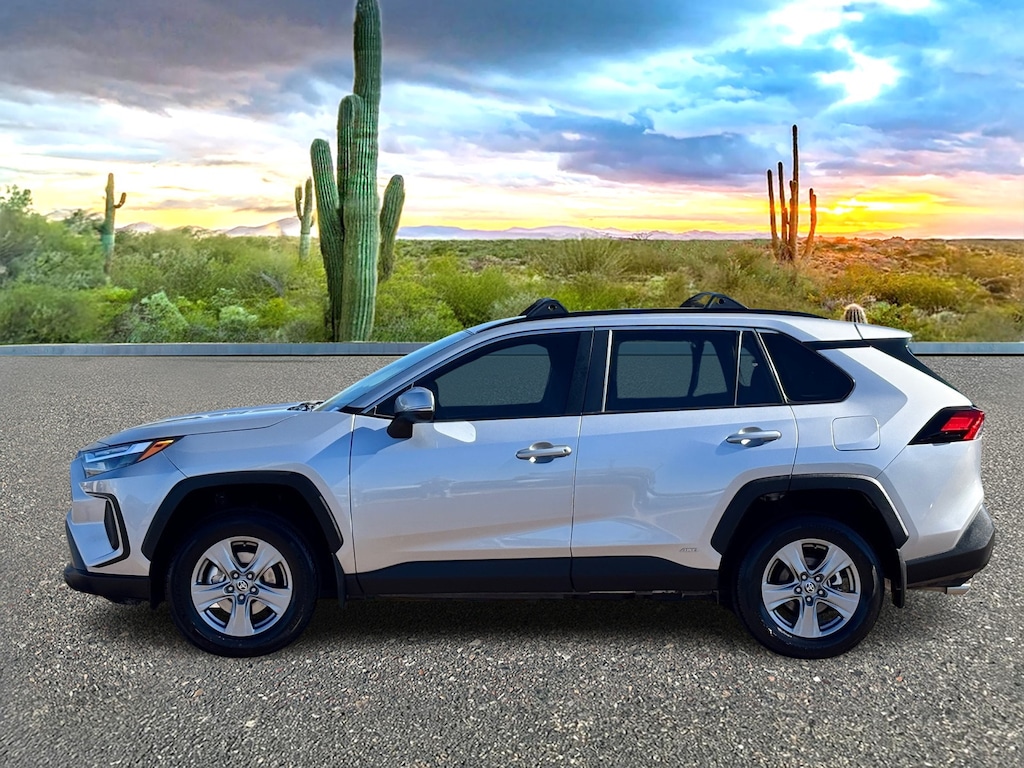 Used 2024 Toyota RAV4 Hybrid XLE SUV