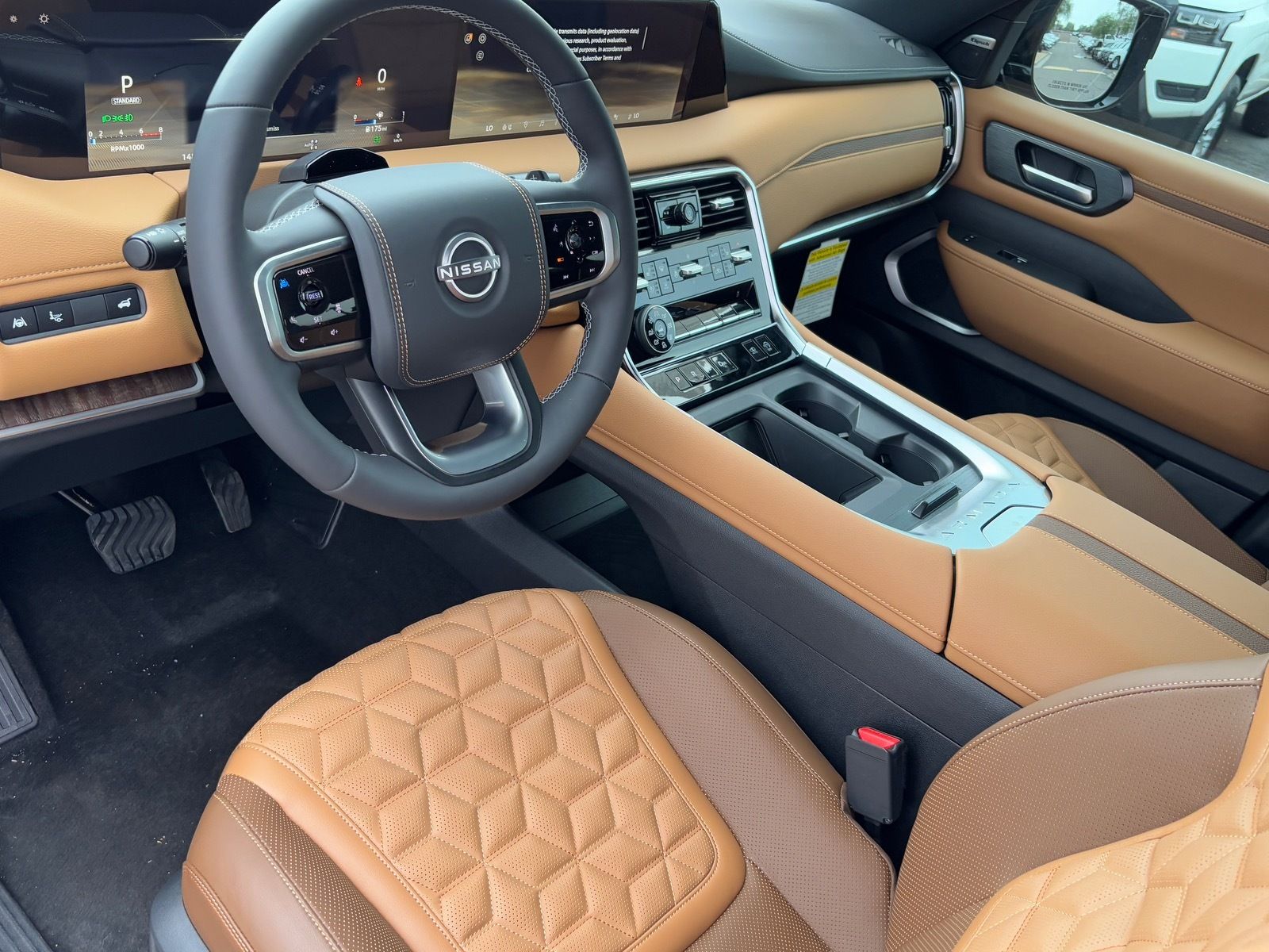 2026 Nissan Armada Platinum Reserve - Photo 18