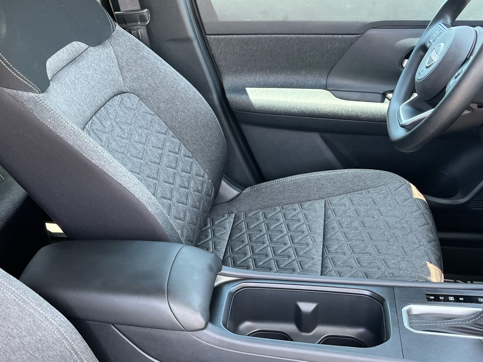 2026 Nissan KICKS SV - Photo 10