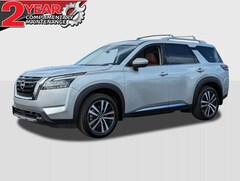2025 Nissan Pathfinder Platinum SUV