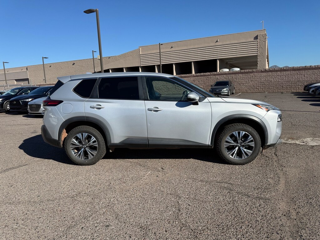 Used 2022 Nissan Rogue SV SUV