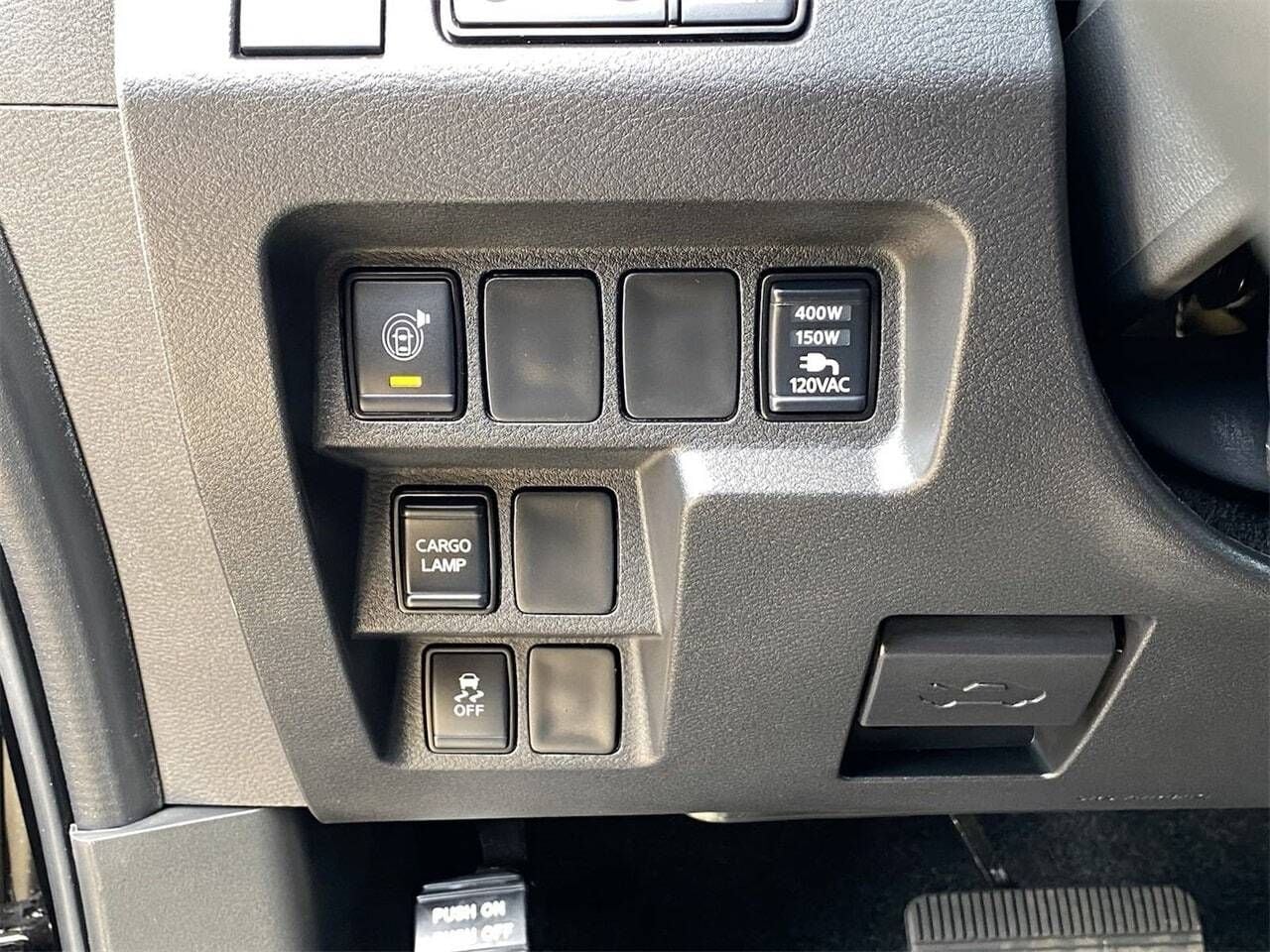 2025 Nissan Frontier SV - Photo 30