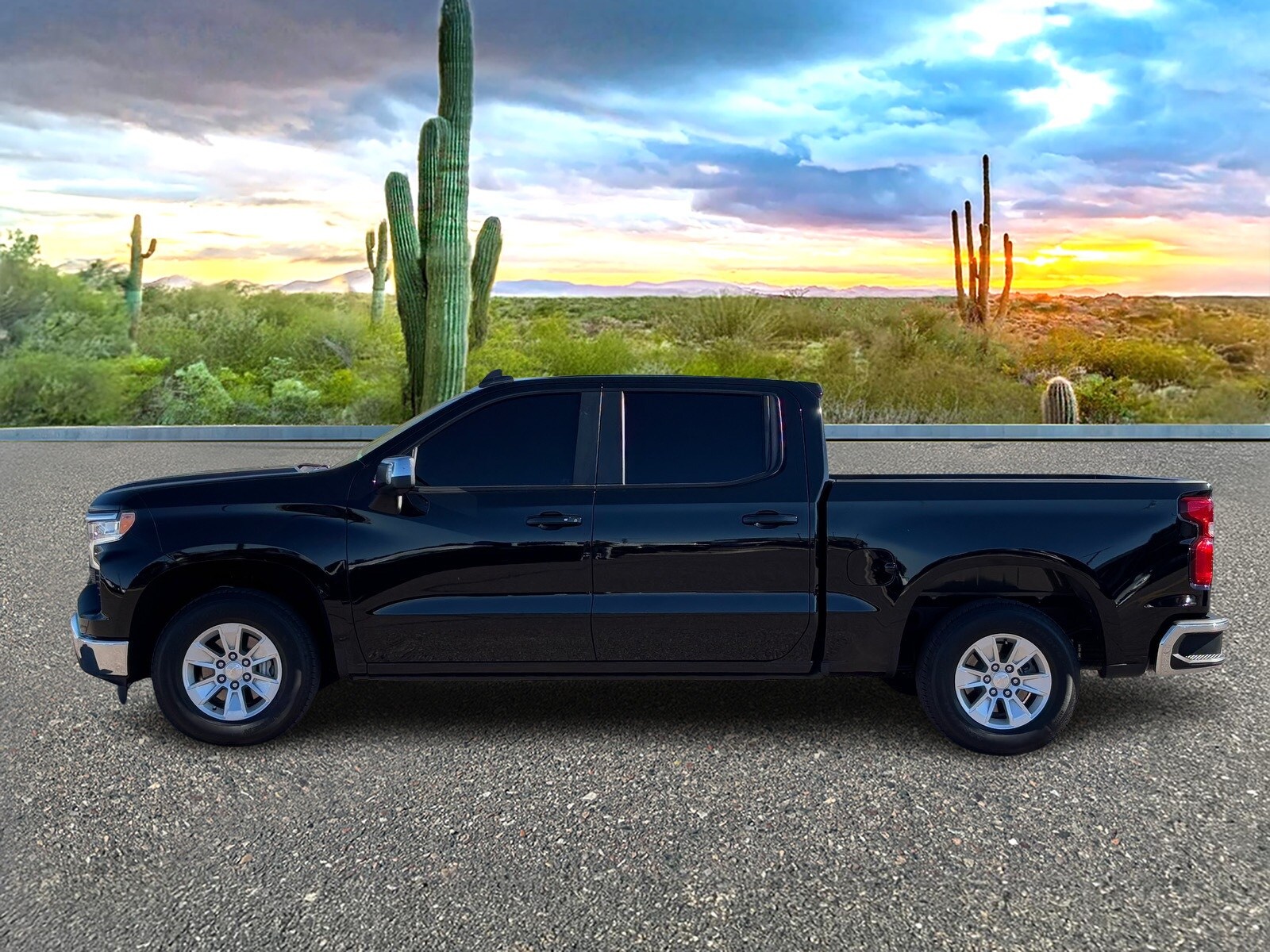 2025 Chevrolet Silverado 1500 LT photo 3
