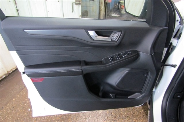 2026 Ford Escape Plug-in hybrid PHEV - Photo 9