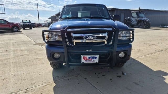 Used 2011 Ford Ranger XLT with VIN 1FTLR4FEXBPB15552 for sale in Highmore, SD
