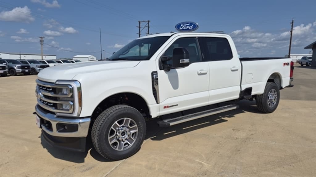 New 2026 Ford Super Duty F-350® Lariat® TRUCK