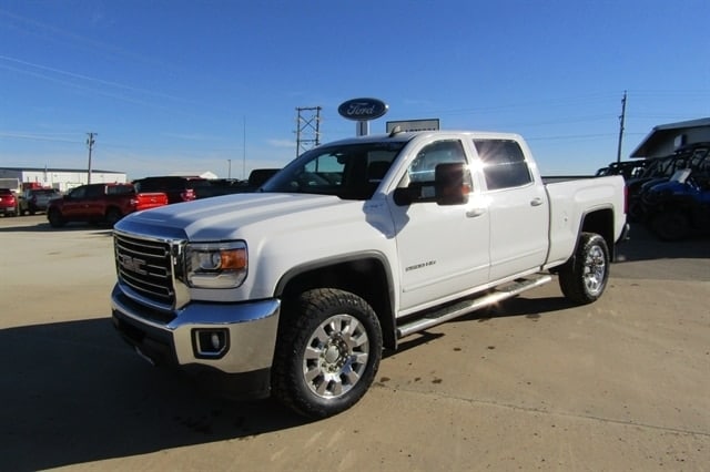 2015 GMC Sierra 2500HD SLE's photo