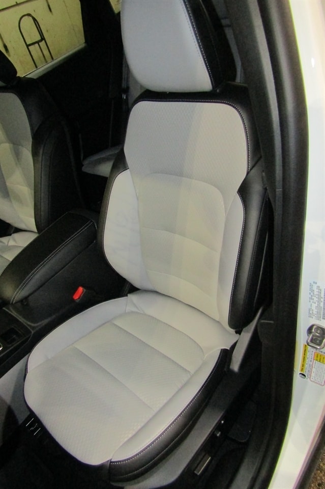 2026 Ford Escape Plug-in hybrid PHEV - Photo 11