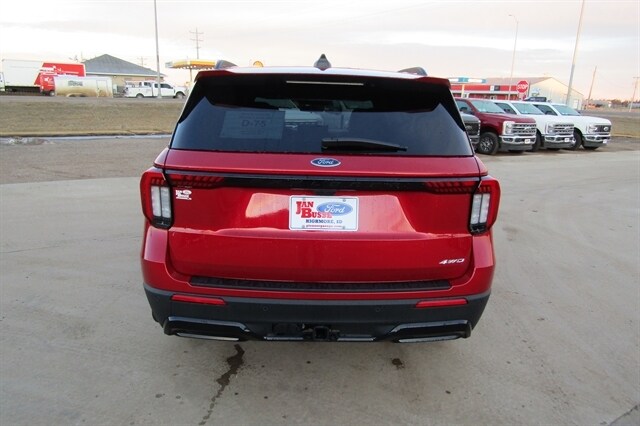 2026 Ford Explorer ST-Line - Photo 6
