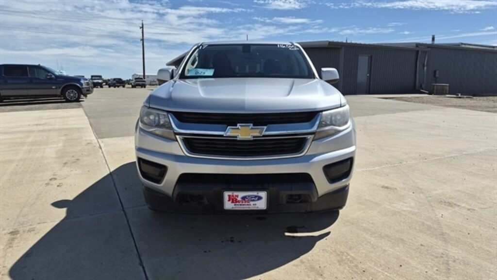 Used 2017 Chevrolet Colorado LT Pickup