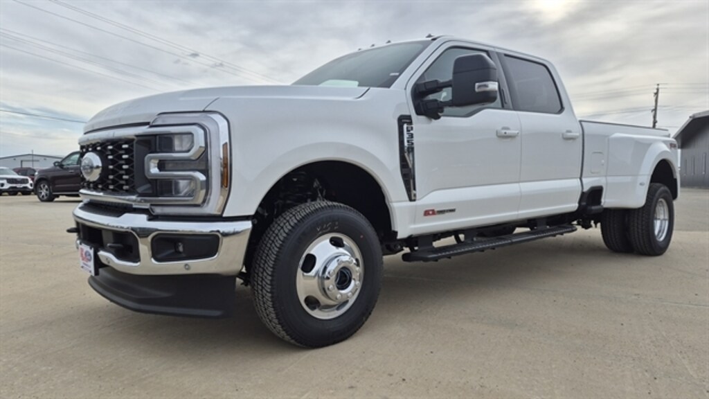 New 2026 Ford Super Duty F-350® Lariat® TRUCK