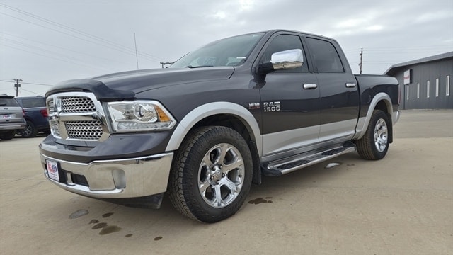 2016 RAM 1500 Laramie 4x4 Crew Cab 5'7's photo