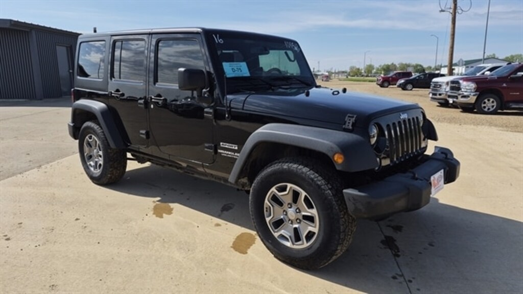 Used 2016 Jeep Wrangler Unlimited Sport SUV