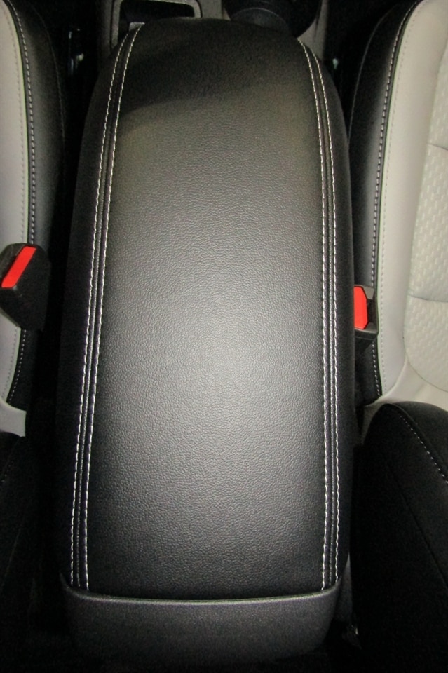 2026 Ford Escape Plug-in hybrid PHEV - Photo 16