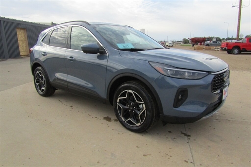 New 2026 Ford Escape Platinum SUV