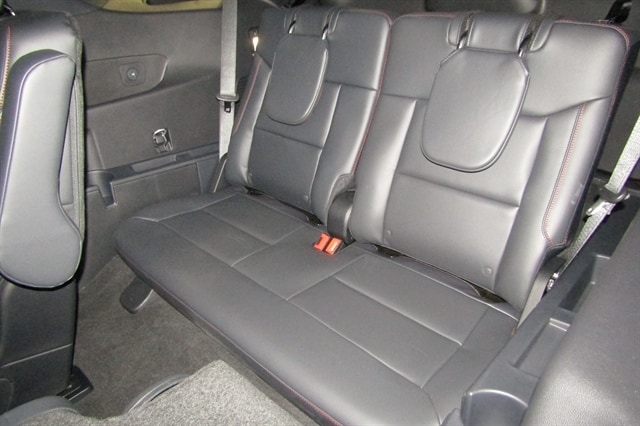 2026 Ford Explorer ST-Line - Photo 25