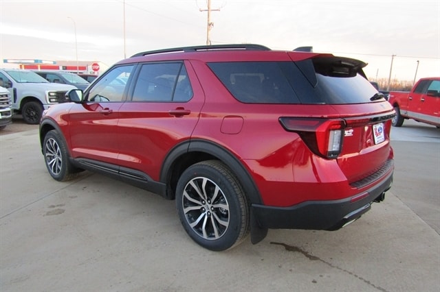 2026 Ford Explorer ST-Line - Photo 7