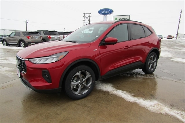 2026 Ford Escape SEL's photo