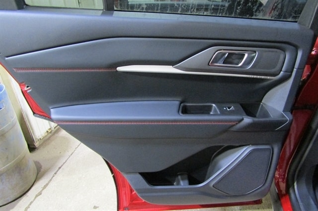 2026 Ford Explorer ST-Line - Photo 19