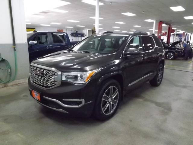 2017 GMC Acadia