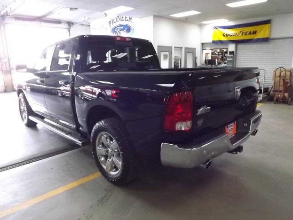 Used 2018 Ram 1500 SLT Crew Cab Short Bed Truck