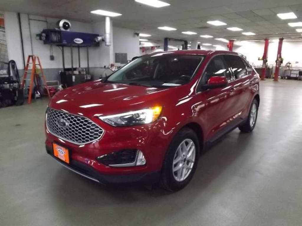 Used 2024 Ford Edge SEL SUV