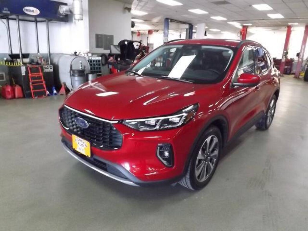 Used 2023 Ford Escape Platinum SUV