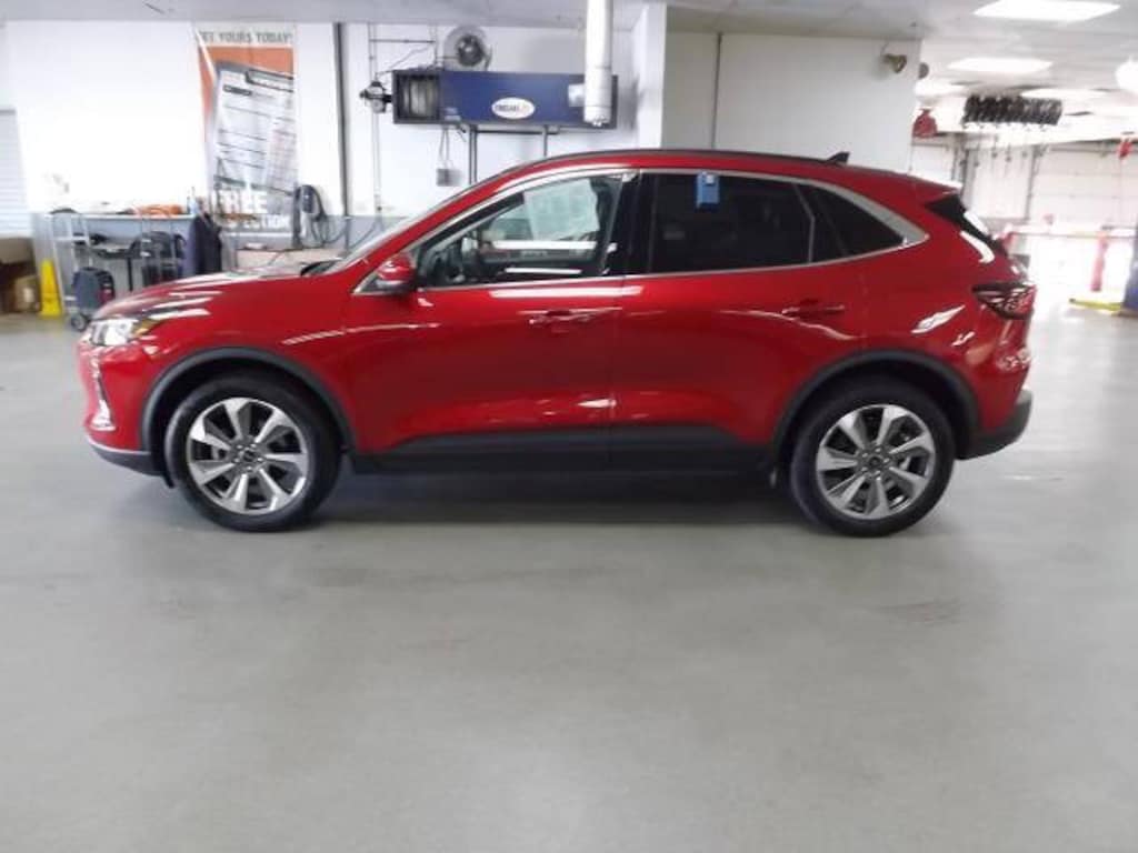 Used 2023 Ford Escape Platinum SUV