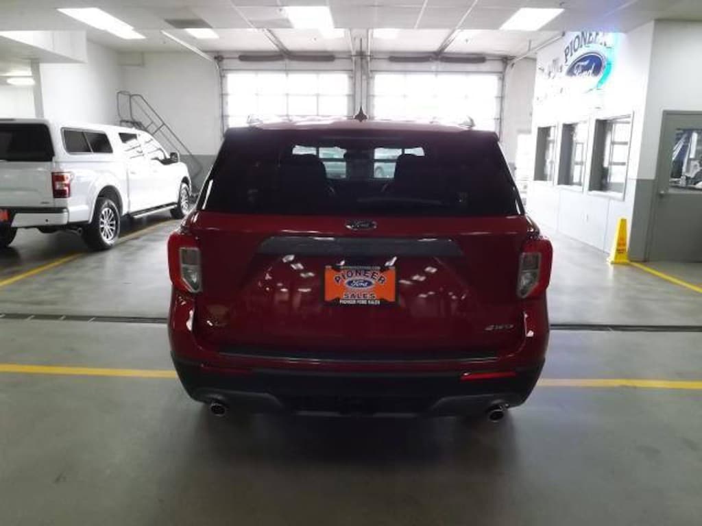 Used 2023 Ford Explorer XLT SUV