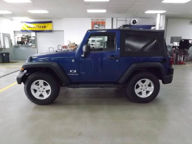 Used 2009 Jeep Wrangler X with VIN 1J4FA24149L761495 for sale in Platteville, WI