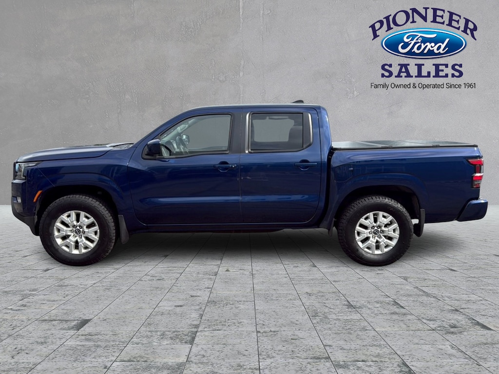 Used 2023 Nissan Frontier Crew Cab SV 4x4