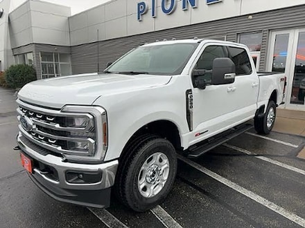 2026 Ford Super Duty F-250 SRW 4X4 Crew CAB Pickup/ TRUCK