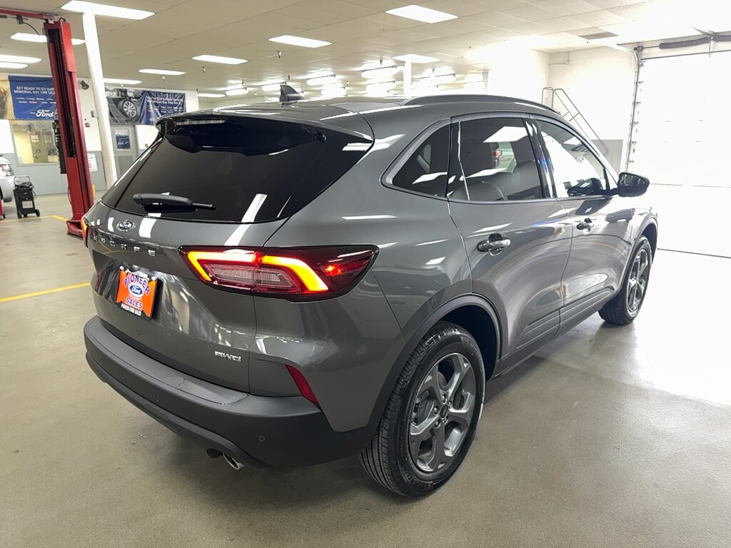 New 2026 Ford Escape ST-Line Select SUV