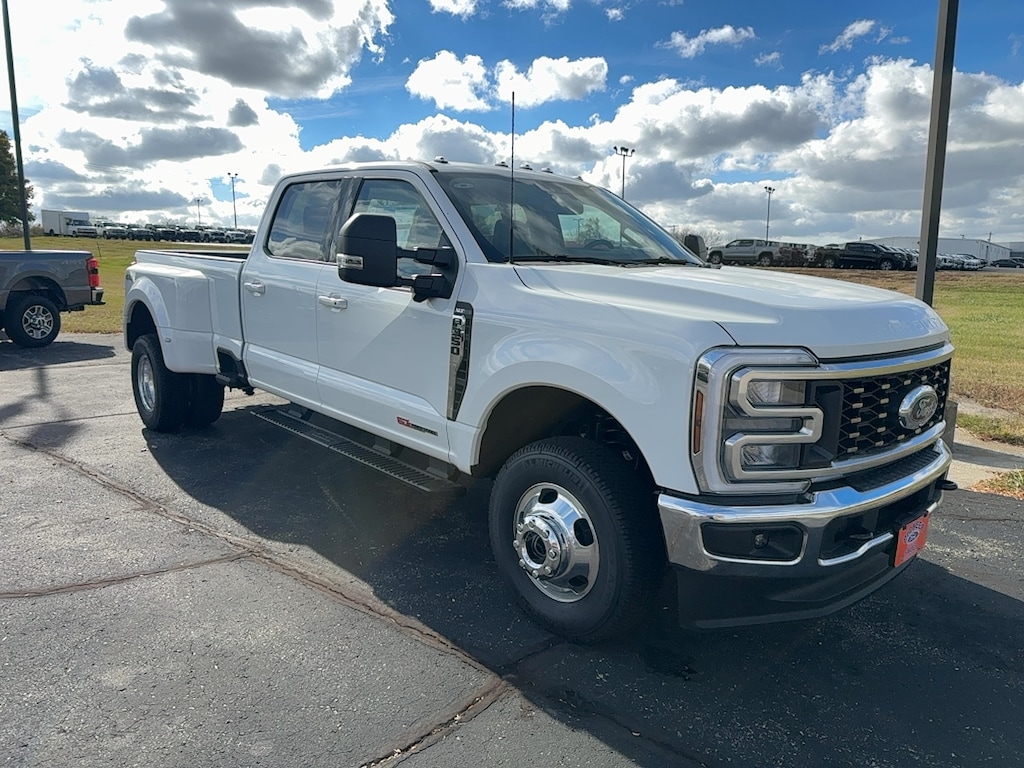 New 2026 Ford Super Duty F-350 XLT TRUCK