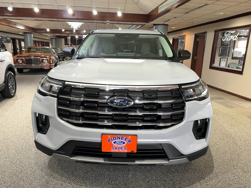 New 2026 Ford Explorer Active SUV